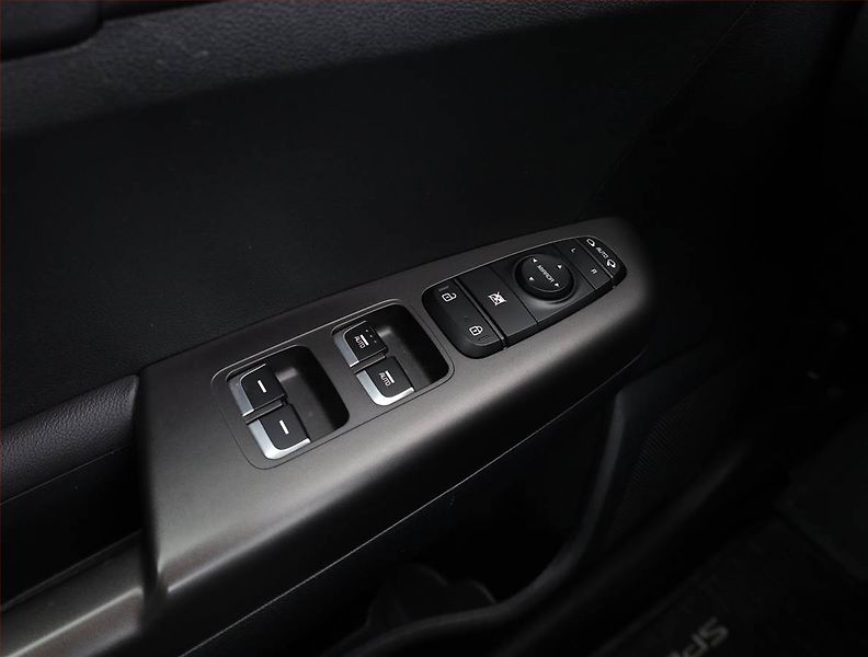 Kia Sportage (2021) 1.6 CRDi, ČR,1.maj, Serv.kniha - fotka 14 z 16