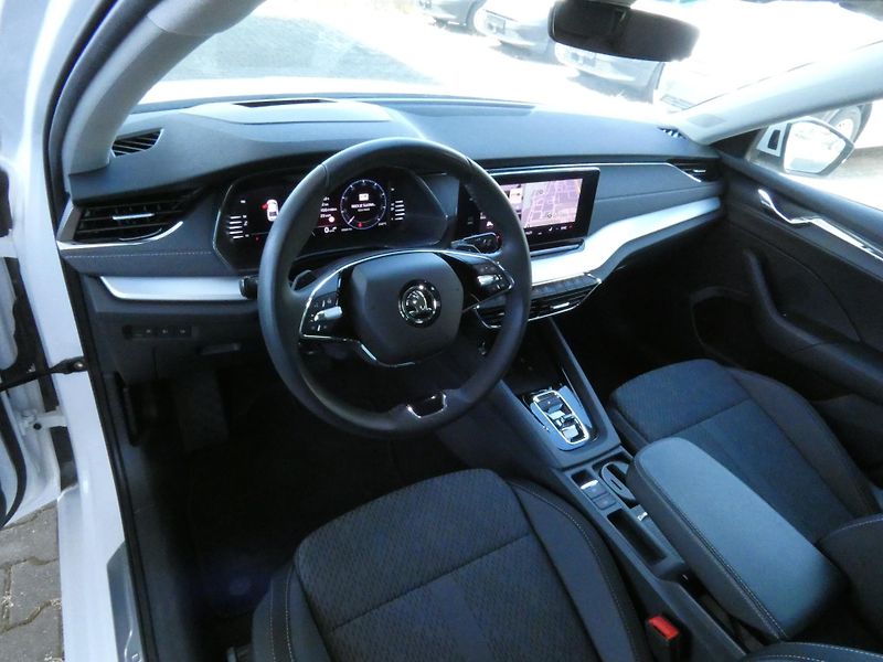 Škoda Octavia (2023) Style Plus 1,5 TSI DSG - fotka 5 z 30