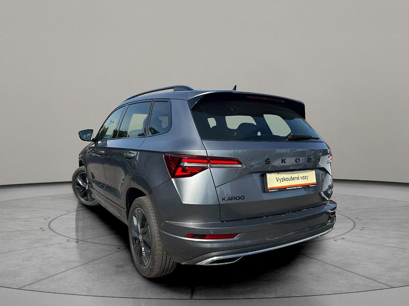Škoda Karoq Sportline Exclusive 2,0 TDI 11 - fotka 7 z 30