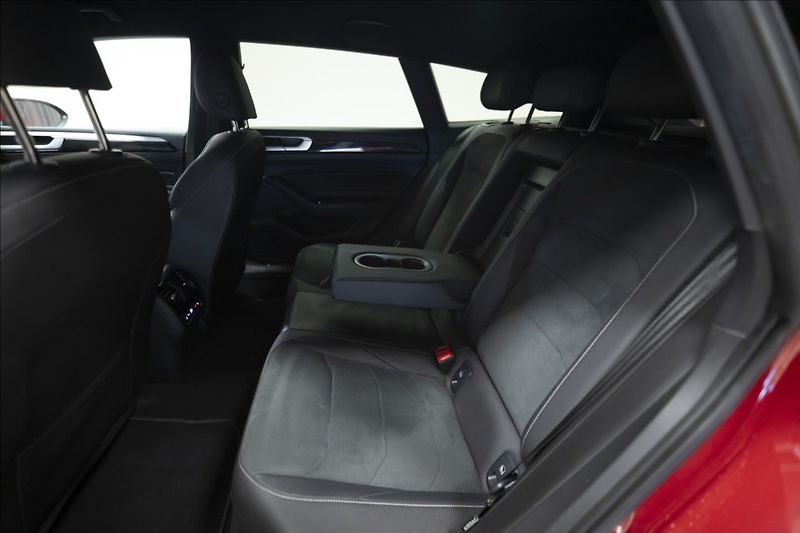 Volkswagen Arteon 2,0 TDI DSG R-LINE 1. MAJ ČR - fotka 29 z 36