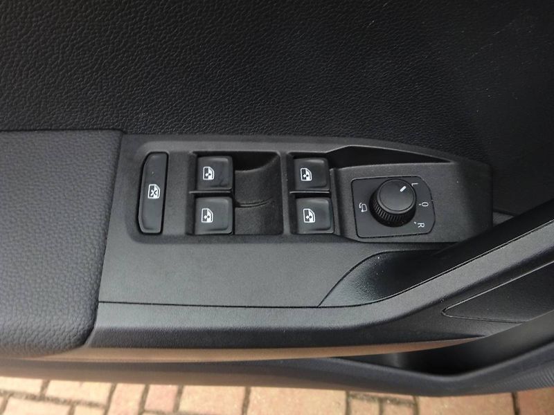 Seat Arona (2021) 1,0 TSi/ 81kW Style - fotka 26 z 27