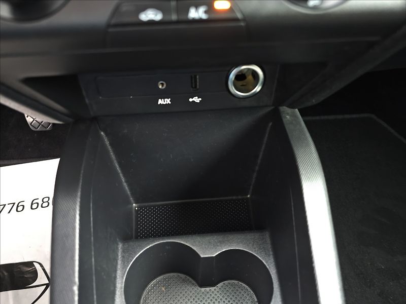 Škoda Fabia III 1,2TSi 66KW Edition - fotka 21 z 43