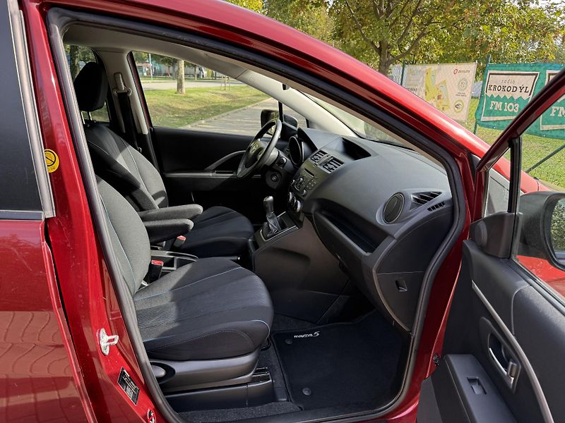 Mazda 5 2.0 Center-Line - fotka 20 z 31