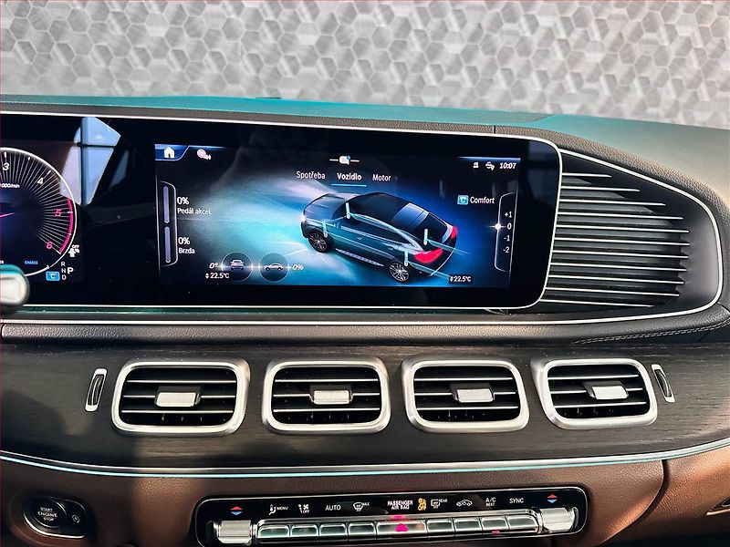 Mercedes-Benz GLE (2024) 450 d 4MATIC - fotka 18 z 22