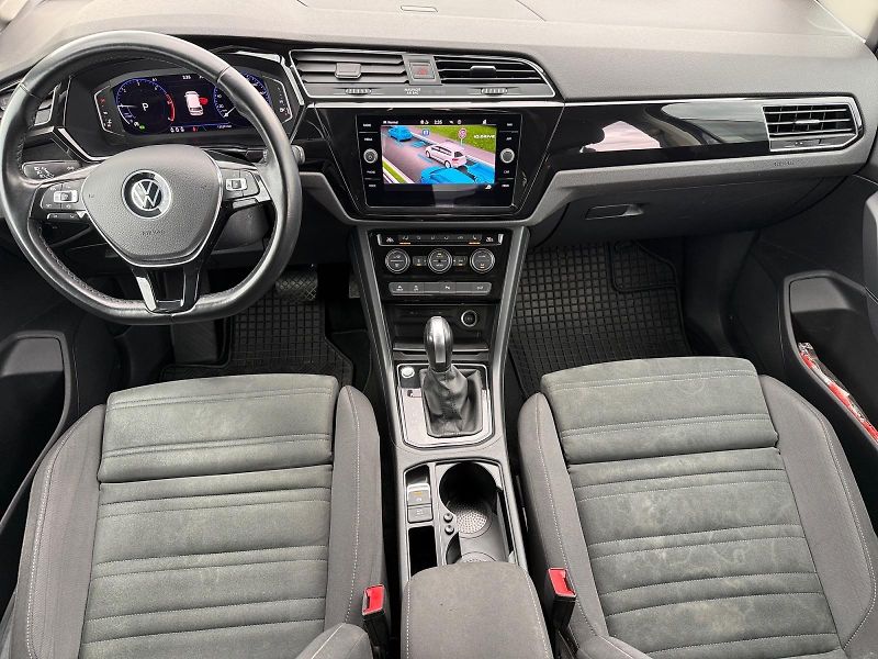 Volkswagen Touran (2022) HIGHLINE 2.0TDI 110kW DSG TAŽN - fotka 9 z 11
