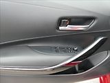 Toyota Corolla 2,0 Hybrid e-CVT GR Sport 112k - náhled 35