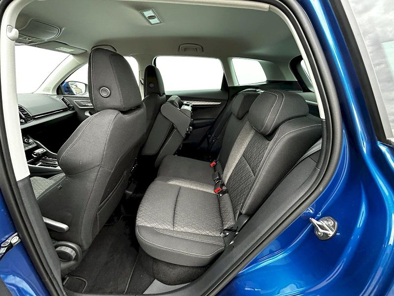 Škoda Karoq (2025) 1.5 TSI 110kW DSG Top Selectio - fotka 29 z 35