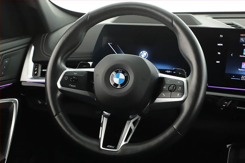 BMW X1 (2025) xDrive20d - fotka 8 z 21