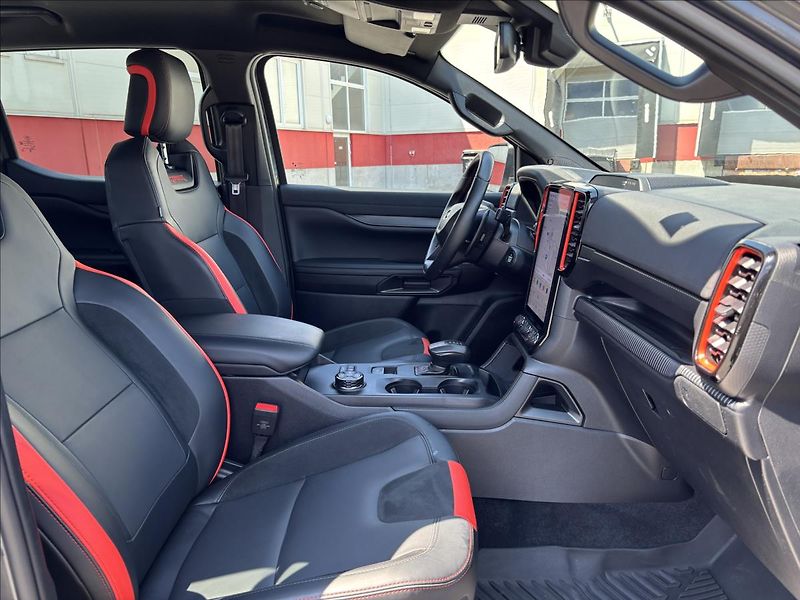 Ford Ranger 3,0 EcoBoost V6 Raptor - fotka 26 z 60