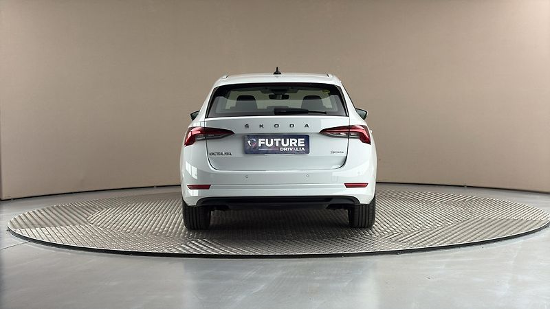 Škoda Octavia 1.5 TGI G-Tec DSG Style Combi - fotka 5 z 25