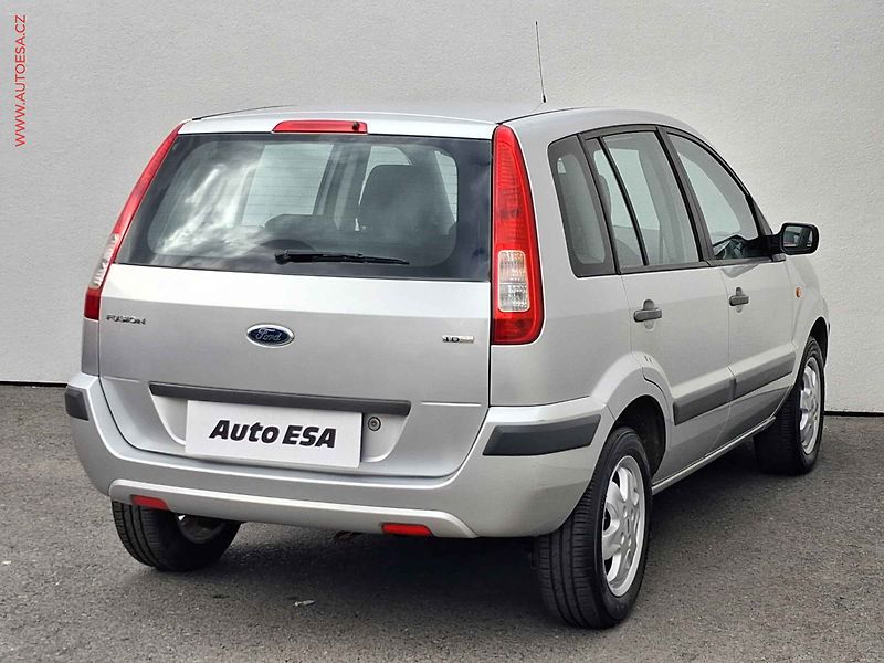 Ford Fusion (2008) 1.4i, Klima - fotka 4 z 15