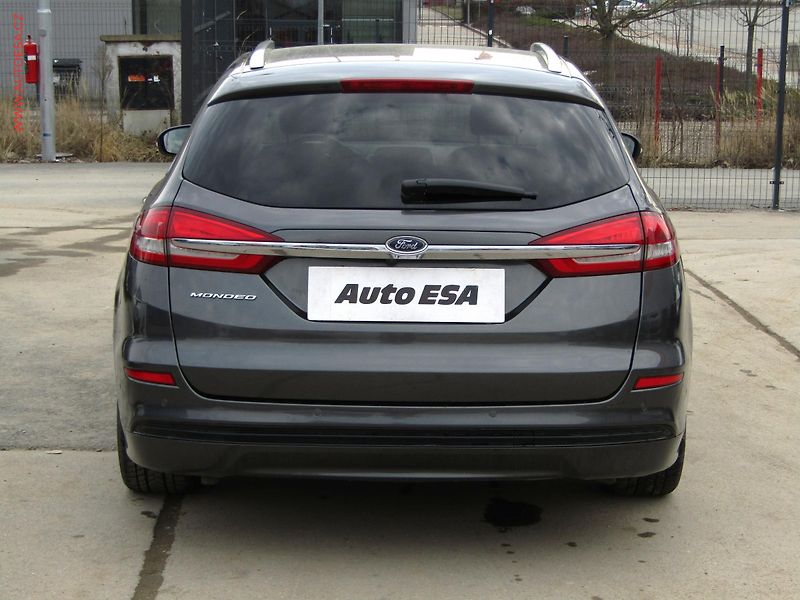 Ford Mondeo (2019) 1.5 EB, ČR, Titanium, xenon - fotka 5 z 21