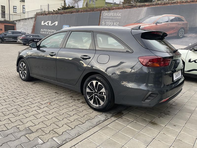 Kia Ceed SW (2025) 1,5T-GDi   SPIN 