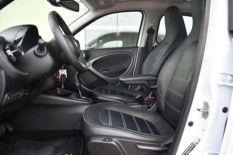 Smart Forfour EQ COMFORT REZERVACE - fotka 14 z 33