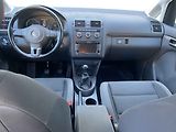 Volkswagen Touran (2014) 2.0 TDi, Comfortline, +kola - náhled 8