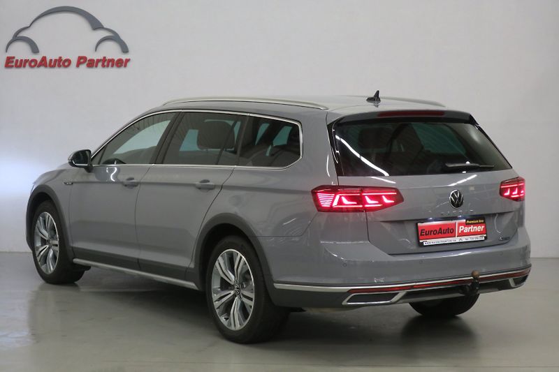Volkswagen Passat (2023) Alltrack 2.0 TDI 147kW 4M DSG - fotka 2 z 50
