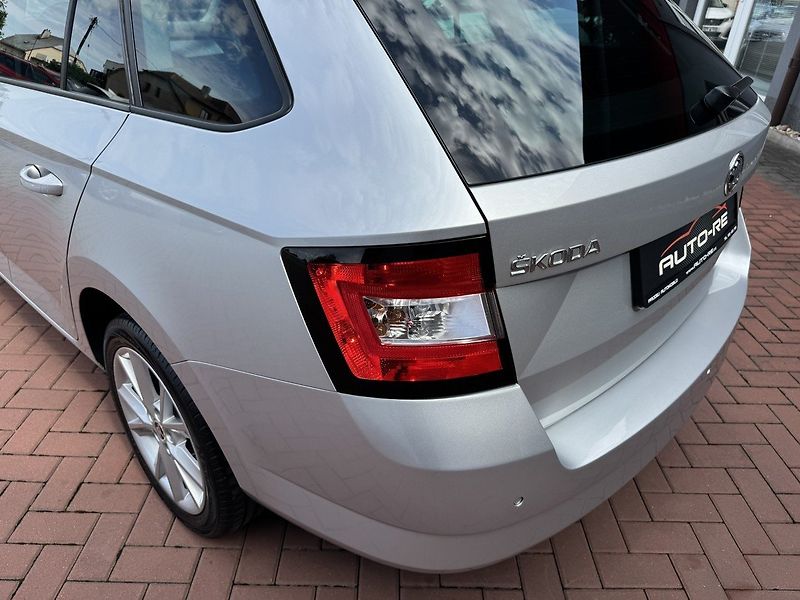 Škoda Fabia (2016) 1.2TSi Joy Navi Digi Klima - fotka 41 z 48