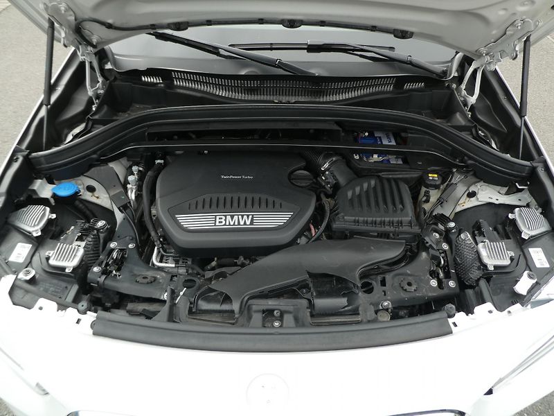 BMW X2 2,0D110kW M SPORT kůže manuál  - fotka 7 z 15