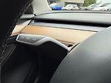 Tesla Model 3 REZERVACE - náhled 32