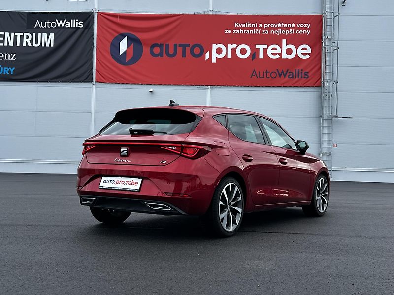Seat Leon 1.5eTSI 110kW DSG FR-Line  - fotka 3 z 23
