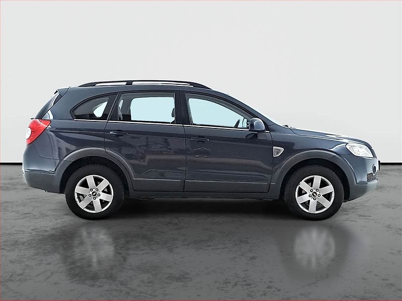 Chevrolet Captiva (2009) 2.0 D, 4X4, Automat, Tempomat - fotka 6 z 17