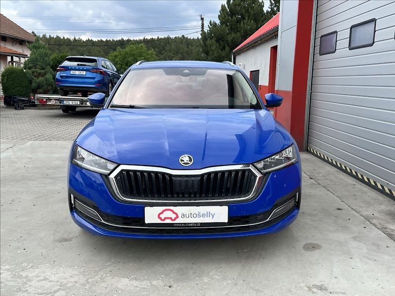 Škoda Octavia 2,0 TDI 110kW Style webasto - fotka 8 z 27