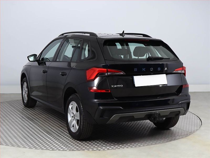 Škoda Kamiq (2025) Selection 1.0 TSI - fotka 4 z 18