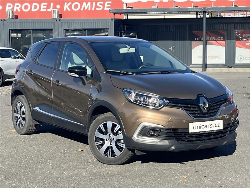 Renault Captur 1,2 TCe  Life - fotka 3 z 19