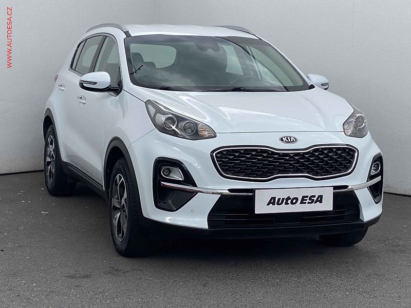 Kia Sportage (2018) 1.6 GDi, Vision, navi, kamera - fotografie inzerátu