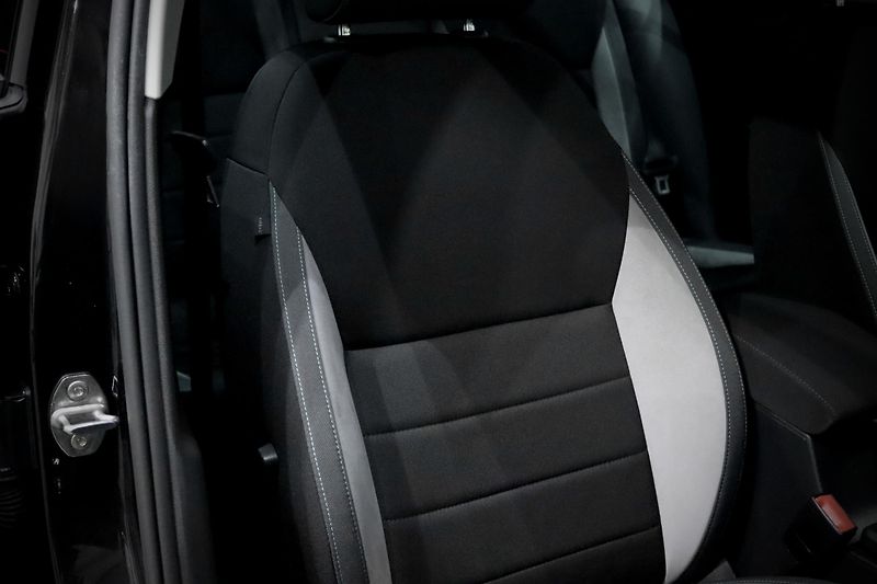 Škoda Octavia 3 Combi 1.4 TSI 110 kW DSG - fotka 15 z 36