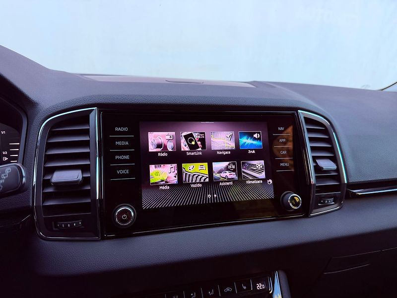 Škoda Karoq 1.5 TSi DSG Style, ČR, 1.Maj - fotka 24 z 34