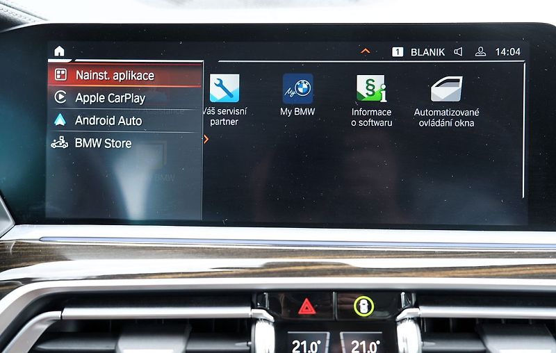 BMW X7 40i xDrive/panorama/7 míst - fotka 40 z 47