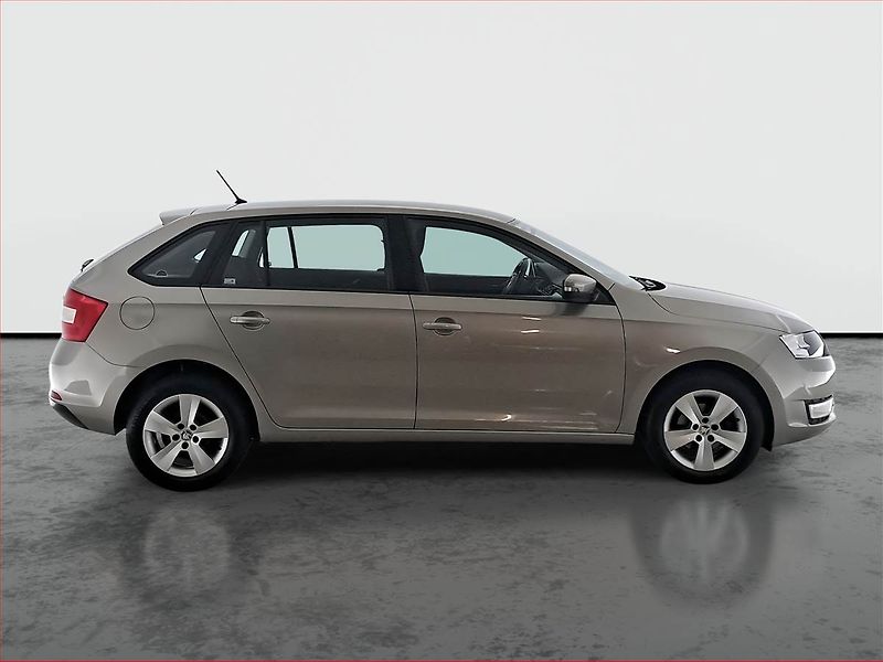 Škoda Rapid (2016) Spaceback 1.2 TSI - fotka 6 z 17