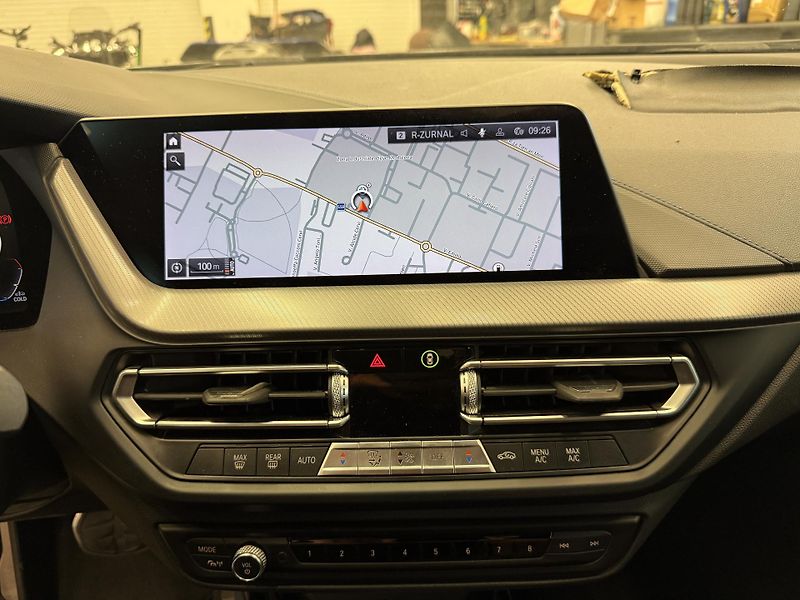 BMW Řada 2 Gran coupe M235i xDrive - fotka 12 z 20