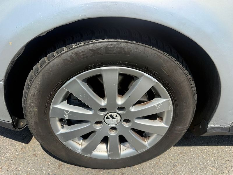 Volkswagen Passat 2,0 103 KW KLIMATIZACE PLNĚ DO - fotka 14 z 15