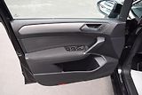 Volkswagen Touran (2017) 1.4TSI 110kw CLBMT 7MÍST TAŽNÉ - náhled 18