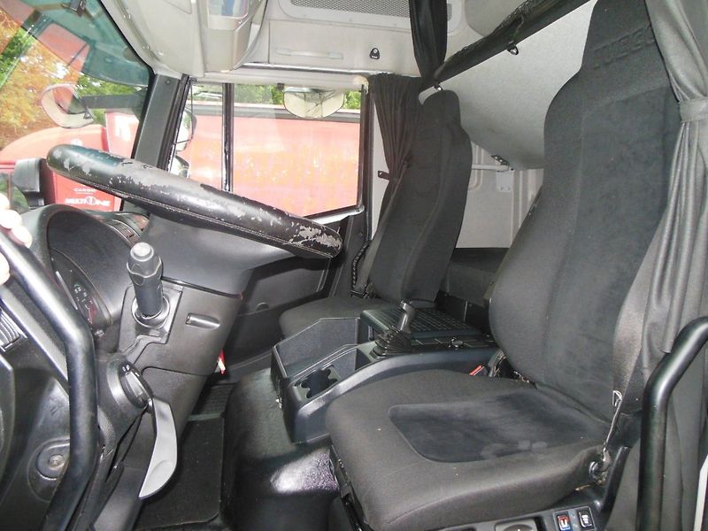 Iveco Eurocargo 180E32, Valník 9,3m - 23 Palet - fotka 19 z 29