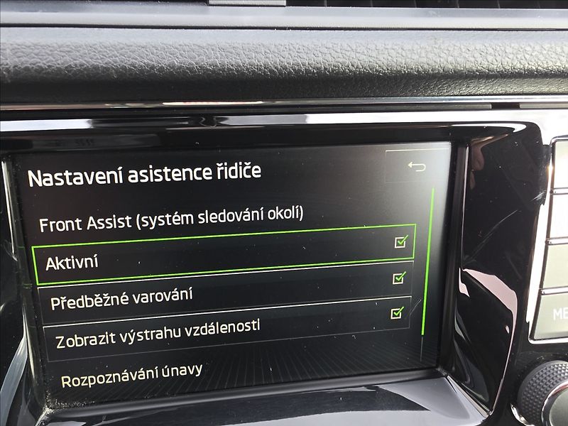 Škoda Fabia III 1,2 TSi 66KW JOY - fotka 19 z 41
