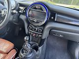 Mini Cooper S (2016) 2.0 S 1.MAJITEL.SERVIS - náhled 26