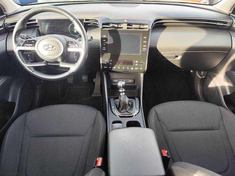 Hyundai Tucson 1.6 T-GDI/110kW Comfort - fotka 13 z 30