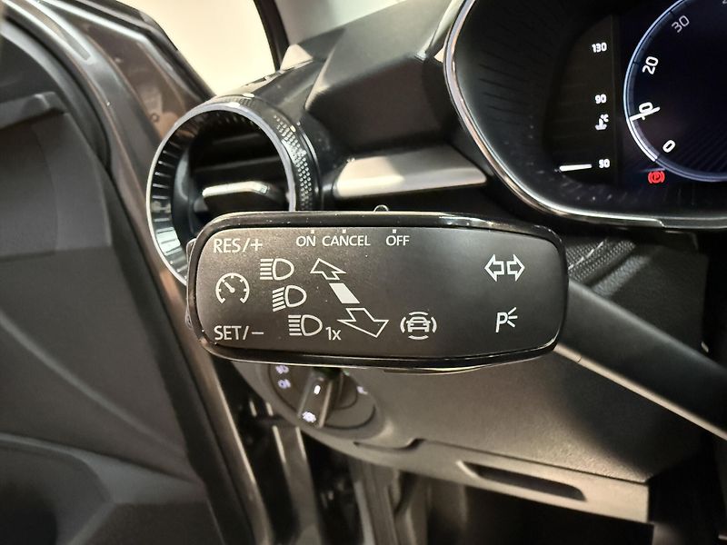 Škoda Fabia 1.0 TSI 81kW Style - fotka 9 z 12