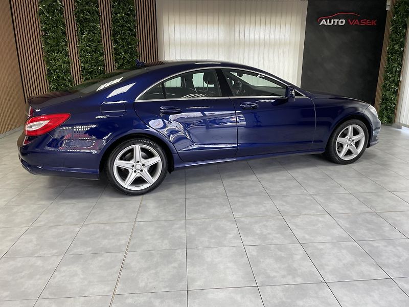 Mercedes-Benz CLS 350d 4MATIC ČR LED NAVI TOP !! - fotka 8 z 30