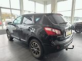 Nissan Qashqai (2013) Acenta 1.6i 117k - náhled 3