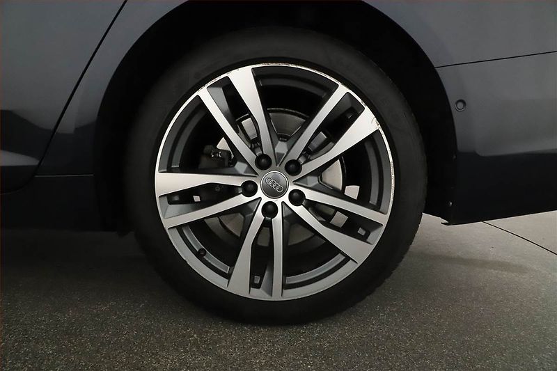 Audi A6 (2020) 50 TDI - fotka 12 z 28