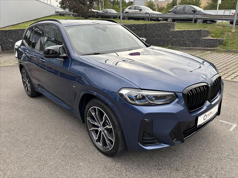 BMW X3 3,0 M40d 250kW WEBASTO PANORAM - fotka 7 z 49