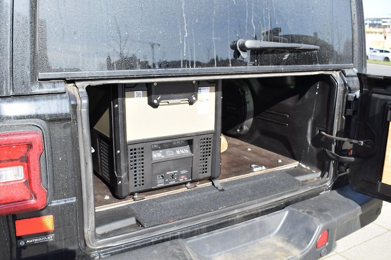 Jeep Wrangler (2024) Rubicon/Expedice/Naviják/Ledni - fotka 49 z 72