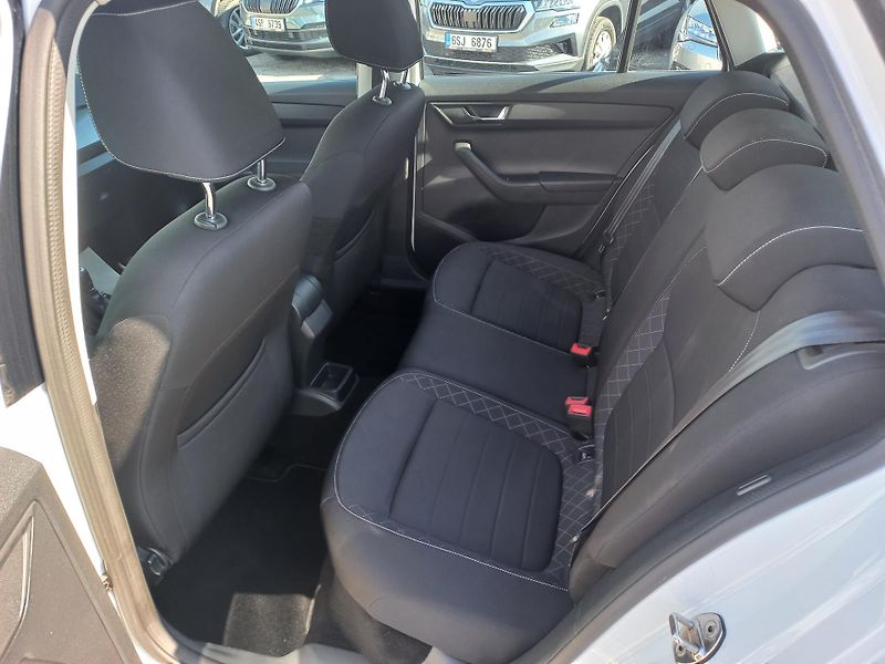 Škoda Fabia (2017) 1.4TDi 77kW ČR DPH Style - fotka 11 z 19