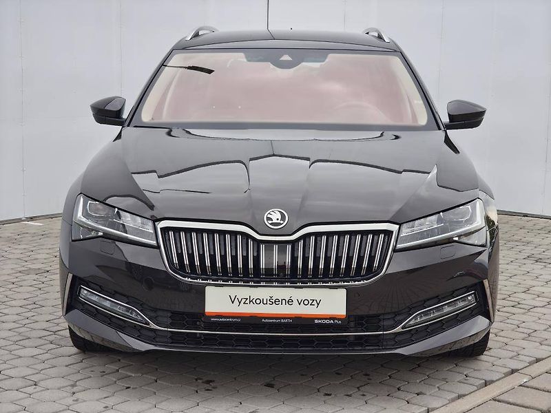 Škoda Superb L&K 7DSG 2,0TSI - fotka 4 z 26