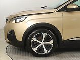 Peugeot 3008 (2017) Allure 1.6 BlueHDi, Automat - náhled 15