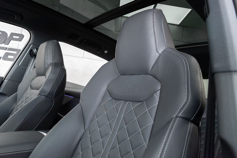 Audi Q7 55 TFSI e *S-LINE*4x4*AIR*DPH* - fotka 18 z 52
